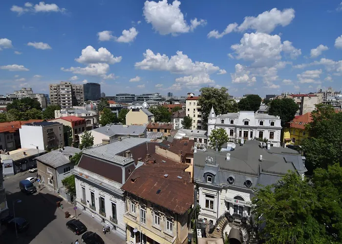 Studio Over The Houses Bucureşti
